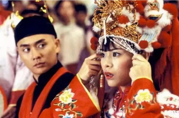 胡杏儿与黄宗泽的分手令人唏嘘,他们之间发生过什么呢?