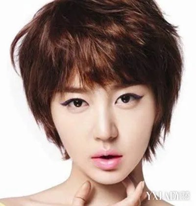 韩国女明星短发发型图片欣赏短发造型更具魅力