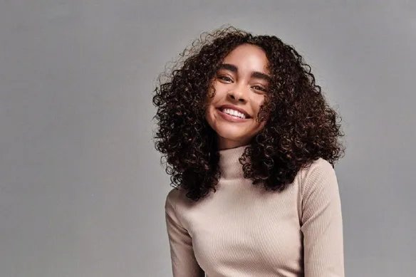 美剧《夜访吸血鬼》宣布第二季开拍 女主角已换人！