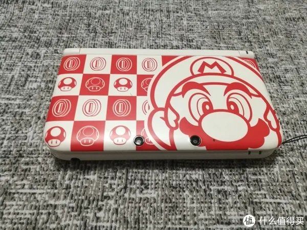 电玩任天堂游戏机