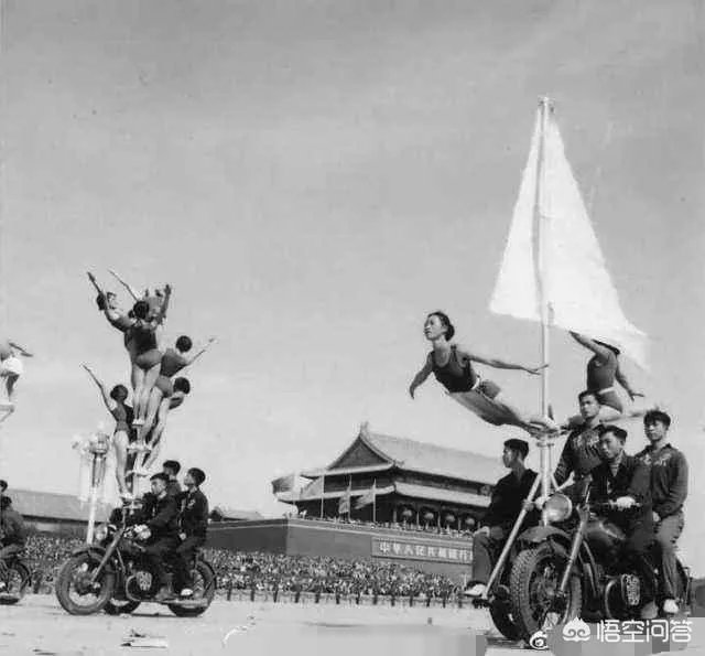 为什么印度阅兵那么多乱七八糟的