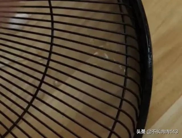 什么方法让风扇叶子不沾尘?