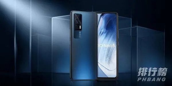 预算2000左右的手机推荐_2000元左右手机排行