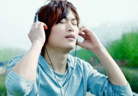 《成长的烦恼》主题曲