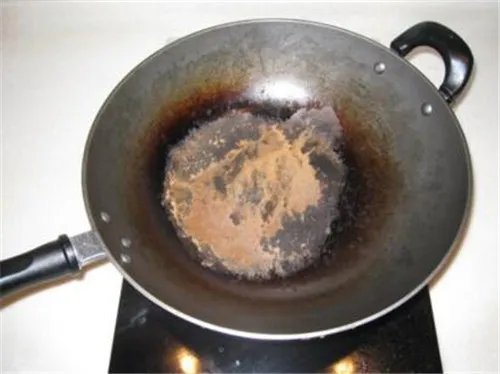不锈钢锅烧黑了怎么办 这几招让你的不锈钢锅焕然一新