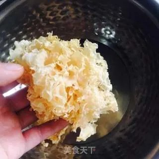 红枣银耳汤
