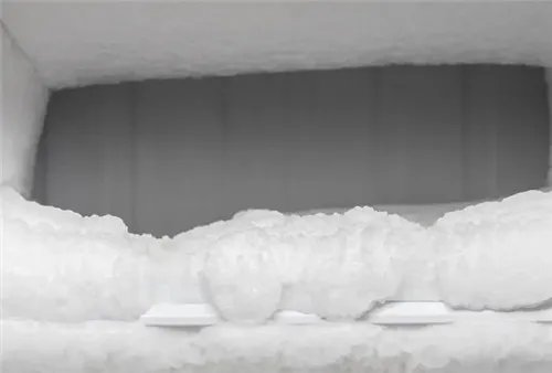 冰箱冷藏室结冰的原因和解决方法是怎样的