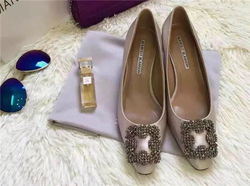 mb婚鞋多少钱一双 mb鞋子的全称是什么