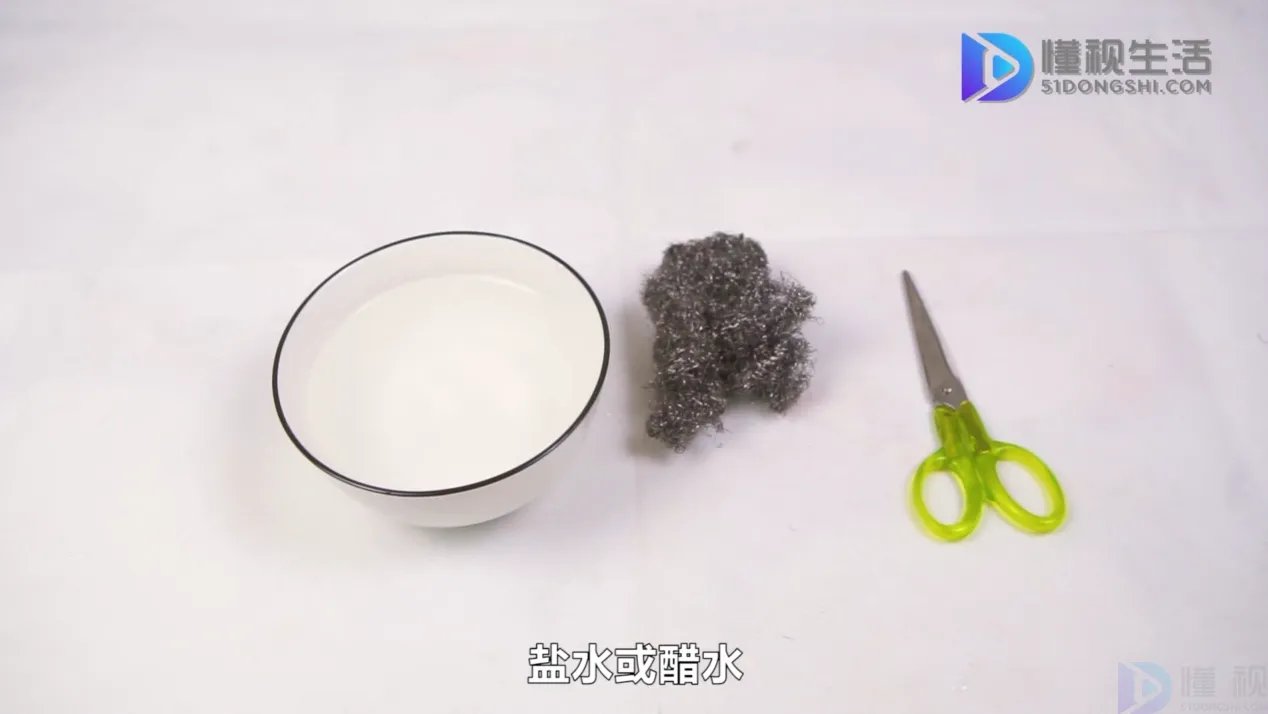 小龙虾应该如何清洗