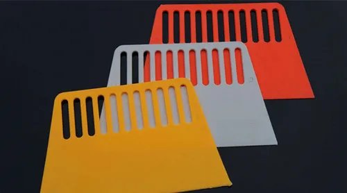 玻璃贴膜怎么贴 贴玻璃膜有哪些技巧