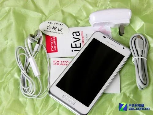 专属女性的大屏 双核朵唯iEva D9评测