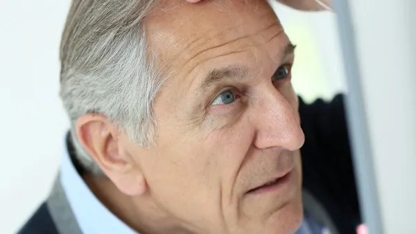 达霏欣治疗斑秃效果如何  达霏欣多少钱一瓶贵不贵