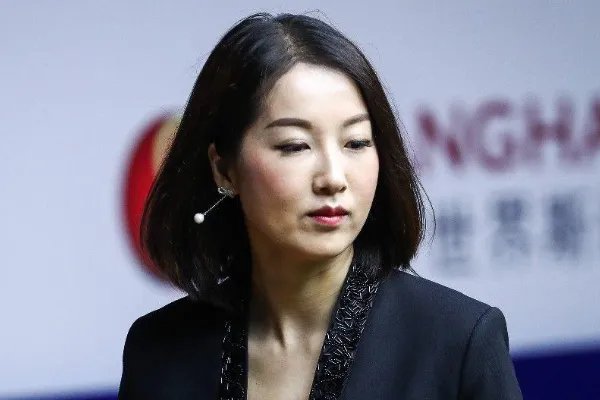 斯诺克女裁判