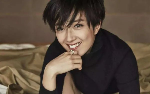 怎么才能看出那些中性打扮女生的性格