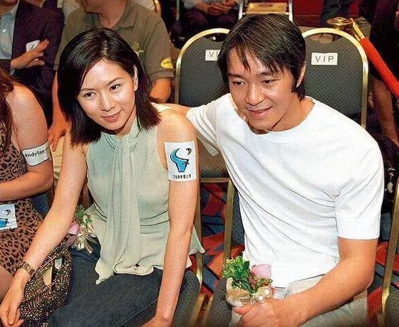 周星驰有女朋友吗?