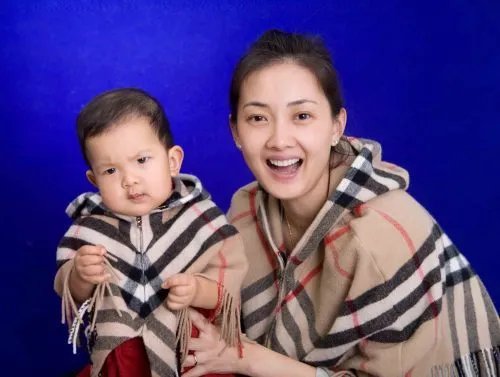 演员牛莉的老公是谁？  有消息说其坐拥上亿身家