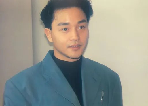 唐鹤德晒照缅怀张国荣,两个人有着怎样的故事?