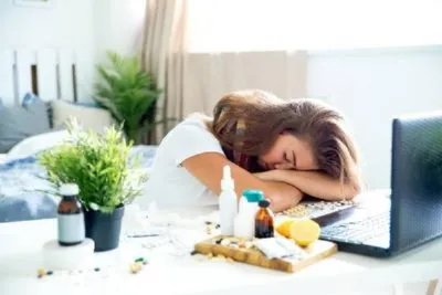 舌下腺囊肿初期症状有哪些