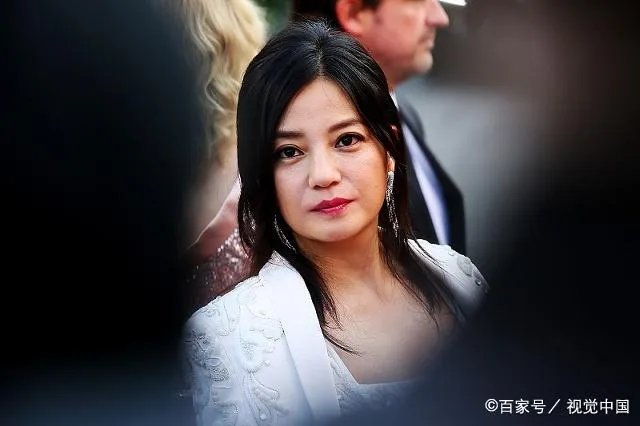 赵薇夫妇禁入证券市场5年,他们的敛财能力有多强?