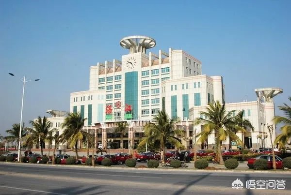 湛江哪个汽车站最大？