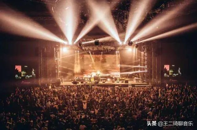 摇滚到底是老炮更好听还是新乐队更好听,老歌究竟好在什么地方?