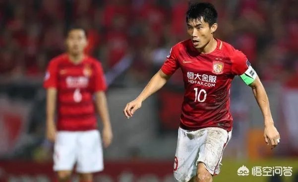 恒大38岁老将郑智送出世界级妙传,就连央视解说也被征服感叹!你怎么看?