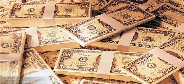 16万元忘在车库发霉长毛，银行用开水洗钱？