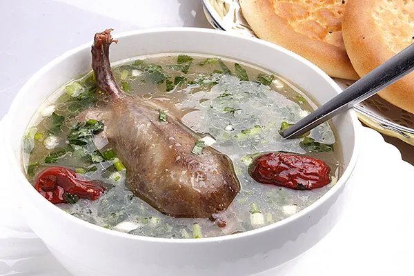 鸽子的营养价值及功效