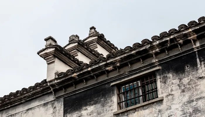 女儿墙高度是多高 女儿墙高度一般多高