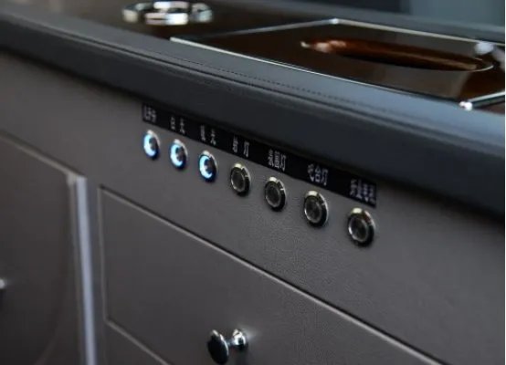 丰田HIACE怎么样?值得买吗?