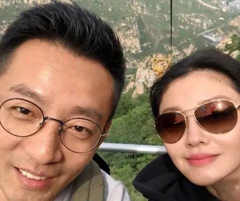 大S妈妈称女儿压力很大是怎么回事 大S妈妈称女儿压力很大是什么情况