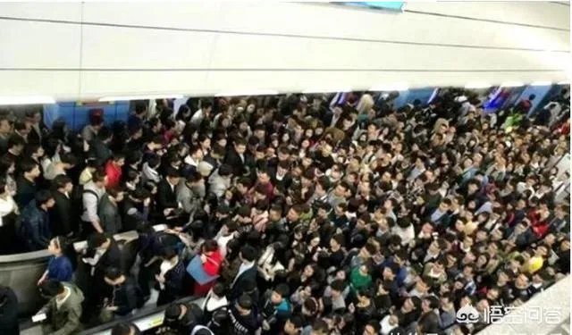 真的会有每天从广州到深圳坐地高铁上班的人吗?