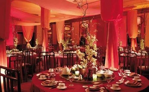 金华婚庆酒店一般多少钱 预定婚庆酒店的讲究