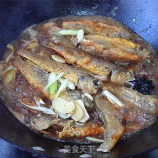 红烧小黄鱼