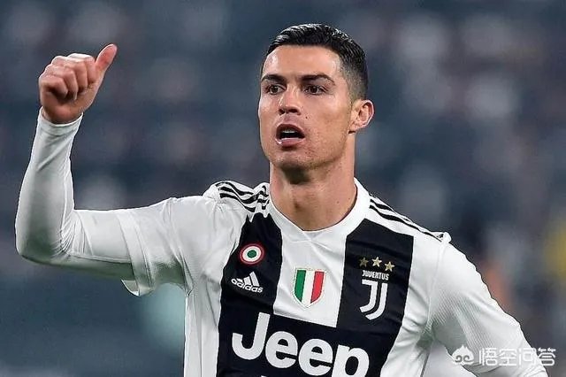 被球迷挑衅叫梅西,C罗摸裆回应,他会被追加处罚吗?