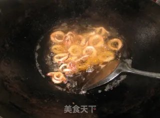 炸鱿鱼圈