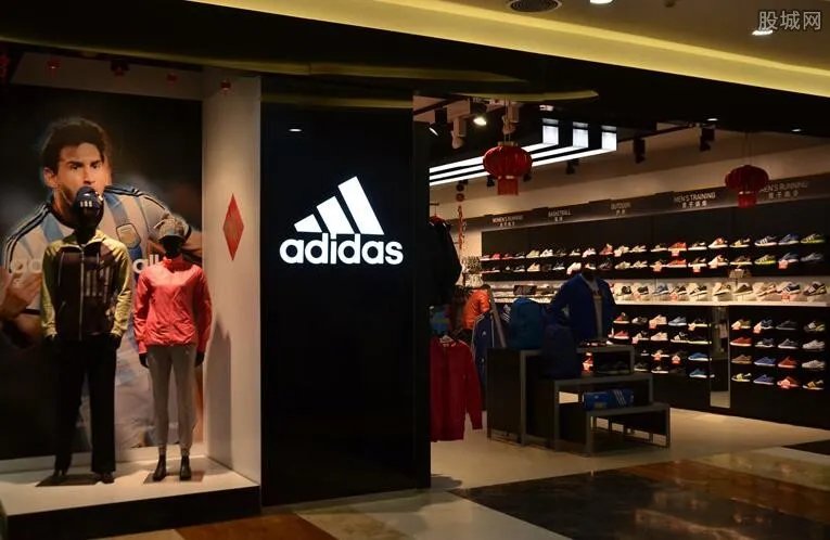 阿迪商标被判无效 被判无效因在于缺乏足够特色