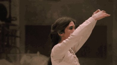 詹妮弗康纳利大尺度剧照：她滚过的床单比你洗过的都多