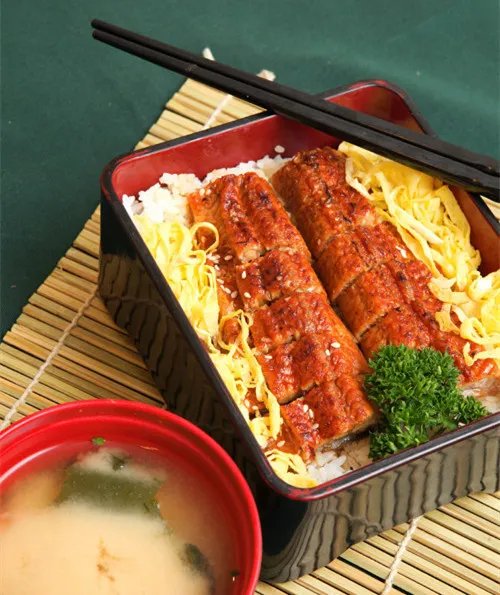 鳗鱼的做法 鳗鱼常见的4种食用方法