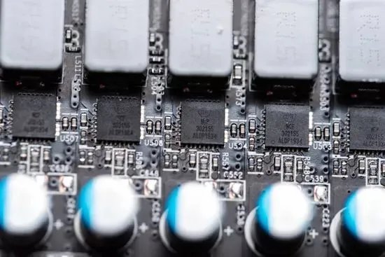 HIS RX 5700 XT军团超频版显卡评测:风格前卫重磅回归