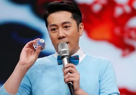 蔡国庆的老婆是谁?其儿子真如传言所说是私生子么?