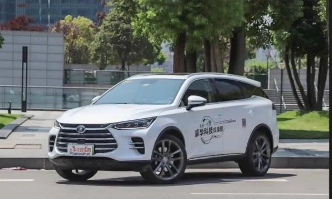 比亚迪混合动力汽车