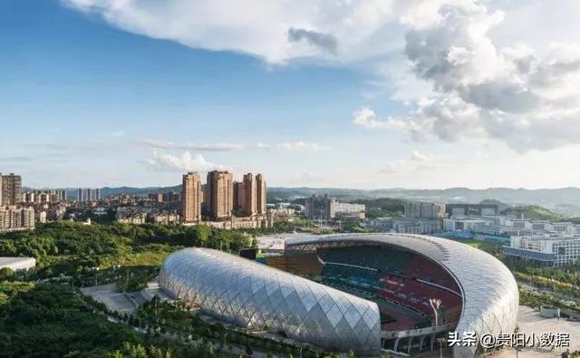 在贵阳市,买新房好还是二手房呢?