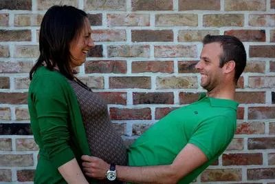 怀孕两个月下面流黄脓 要警惕妇科疾病