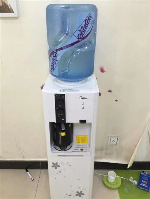 饮水机怎么清洗
