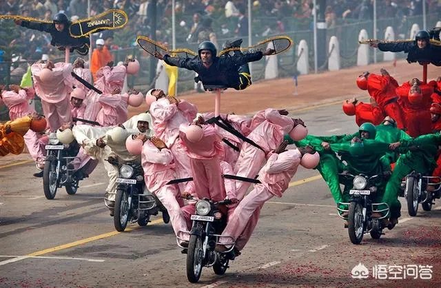 为什么印度阅兵那么多乱七八糟的