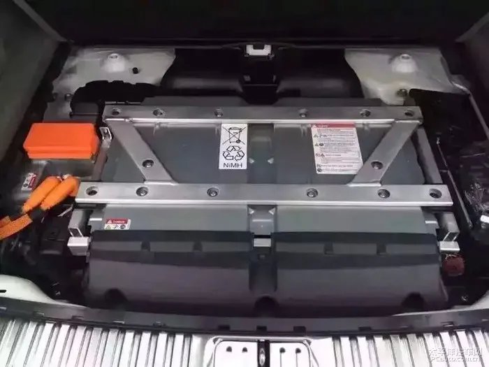 保时捷卡宴2012款 3.0t简介