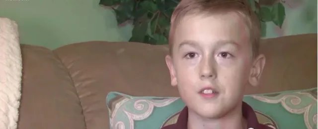 九岁男孩为什么给川普发工资?