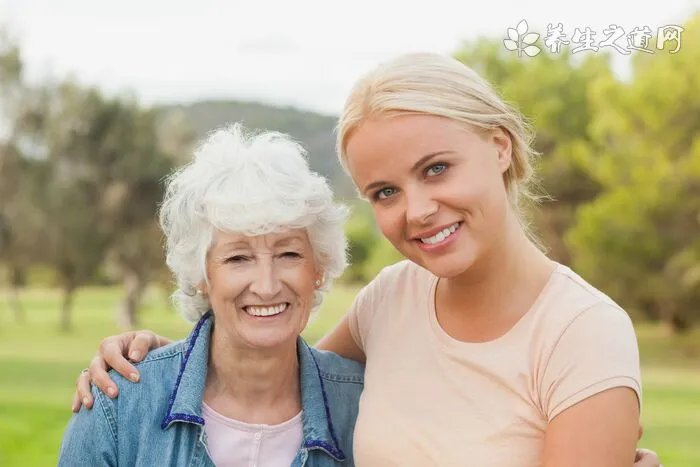 定型喷雾的定型时间 定型水对头发有害吗