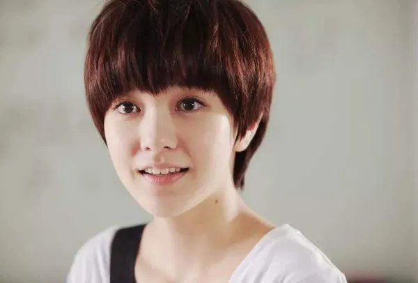 怎么才能看出那些中性打扮女生的性格